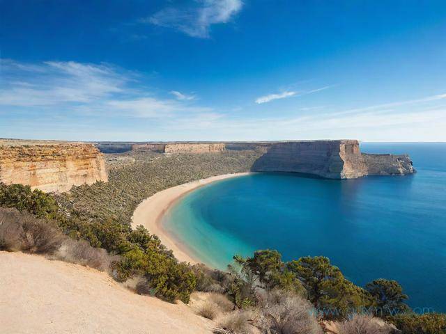 美国旅游签证办理流程（美国旅游签证办理流程及费用）