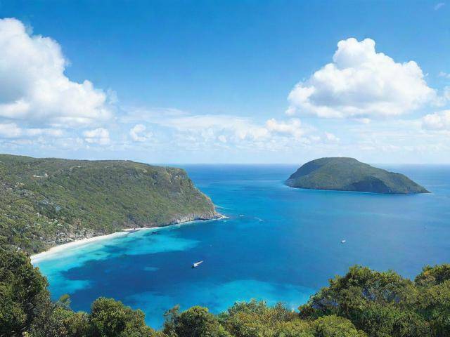 个人出国旅游签证办理流程（个人出国旅游需要哪些条件）