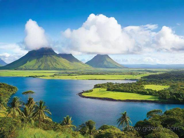 瓦努阿图绿卡办理流程（办理瓦努阿图绿卡还是护照好）